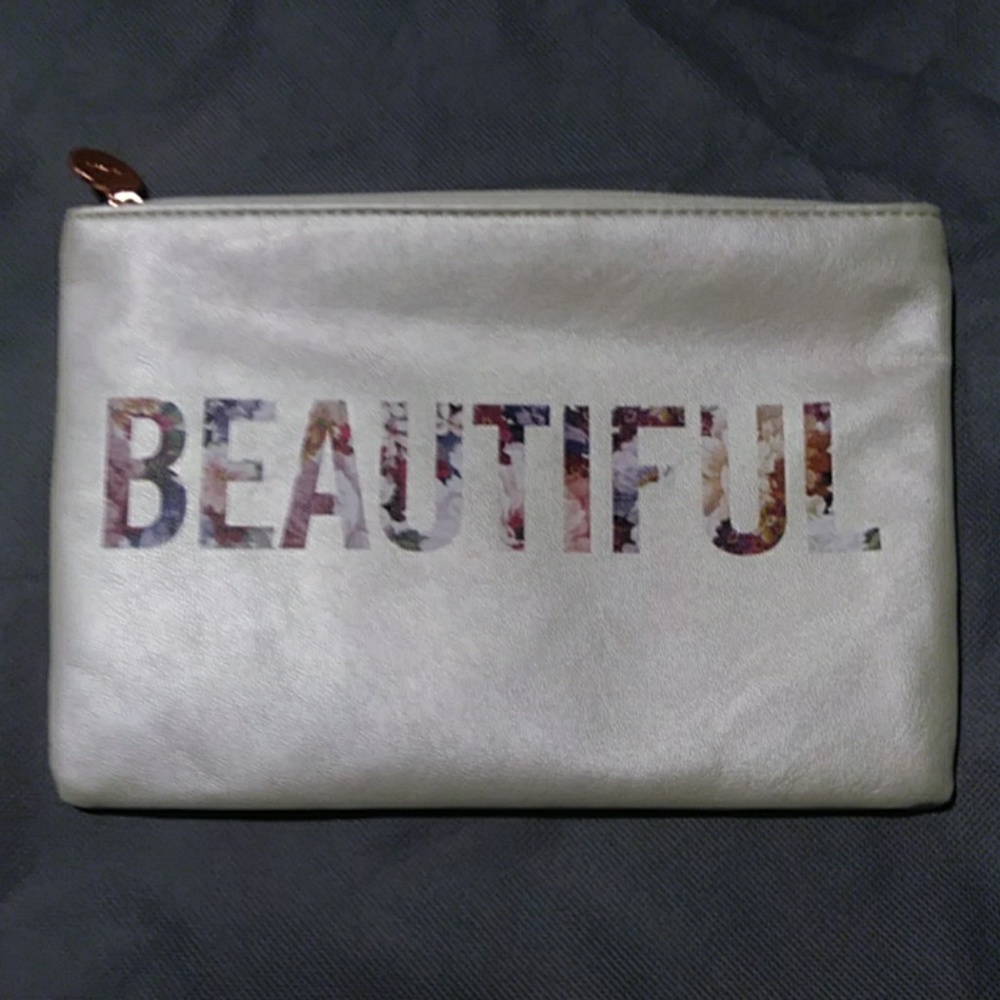 Make-up pouch